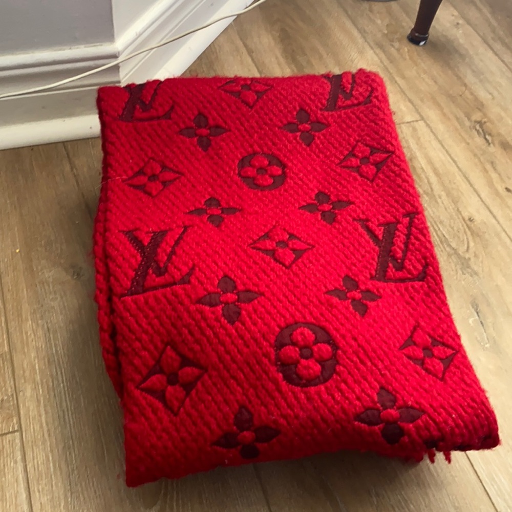 LOUIS VUITTON LOGOMANIA
